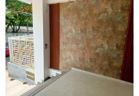 Locales y Bodegas, Alquiler, La Base - $4.000.000