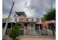Casas, Alquiler, Ciudad Pacifica - $2.000.000