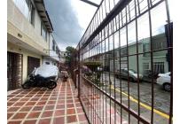 Locales y Bodegas, Alquiler, Alameda - $950.000