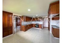 Apartamentos, Alquiler, Ciudad Jardín - $5.250.000