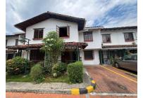 Casas, Venta, Alférez Real - $380.000.000
