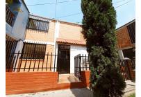 Casas, Alquiler, Villa del Prado - $1.100.000