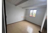 Apartamentos, Venta, Primero de Mayo - $175.000.000