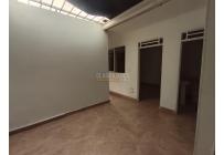 Casas, Alquiler, Champagñat - $2.000.000