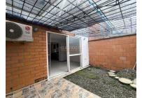 Casas, Alquiler, Ciudad Pacifica - $1.900.000