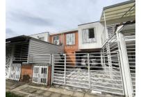 Casas, Alquiler, Ciudad Pacifica - $1.900.000