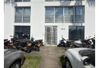 Oficinas y Consultorios, Alquiler, Ciudad Jardín - $4.970.000
