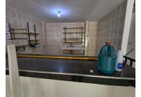 Locales y Bodegas, Alquiler, Manuela Beltrán - $850.000