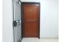 Apartamentos, Alquiler, Versalles - $2.700.000