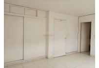 Apartamentos, Alquiler, Versalles - $2.700.000