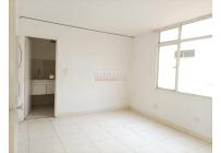 Apartamentos, Alquiler, Versalles - $2.700.000