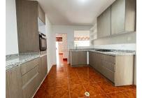 Casas, Alquiler, La Flora - $5.000.000