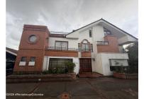 Casas, Venta, Bogotá - $2.500.000.000