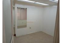 Locales y Bodegas, Alquiler, Camino Real - $2.500.000