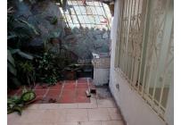 Locales y Bodegas, Alquiler, Camino Real - $2.500.000