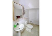 Locales y Bodegas, Venta, Centro Ccial. Unicentro - $1.450.000.000