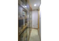 Locales y Bodegas, Venta, Centro Ccial. Unicentro - $1.450.000.000