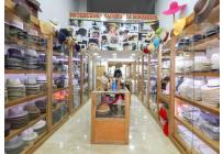 Locales y Bodegas, Venta, Centro Ccial. Unicentro - $1.450.000.000