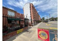 Apartamentos, Alquiler, Alférez Real - $1.800.000