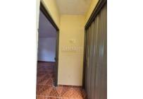 Casas, Venta, Floralia - $300.000.000