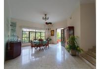 Casas, Venta, Primero de Mayo - $3.000.000.000