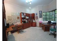 Casas, Venta, Primero de Mayo - $3.000.000.000