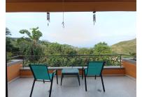 Casas, Venta, Primero de Mayo - $3.000.000.000