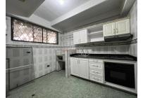 Apartamentos, Alquiler, Cuarto de Legua - $2.200.000