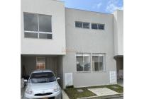 Casas, Alquiler, Ciudad Country - $2.100.000