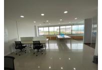 Oficinas y Consultorios, Venta, Centro Ccial. Holguines Trade Center - $740.000.000