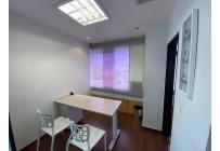 Oficinas y Consultorios, Venta, Centro Ccial. Holguines Trade Center - $740.000.000