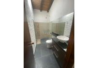 Casas, Alquiler, Dapa - $7.000.000