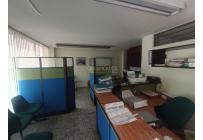 Locales y Bodegas, Alquiler, Granada - $2.000.000