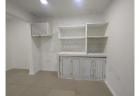 Locales y Bodegas, Alquiler, La Flora - $2.900.000