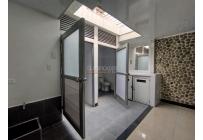 Locales y Bodegas, Alquiler, La Flora - $2.900.000