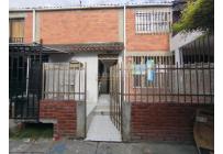 Casas, Alquiler, Villa del Prado - $1.200.000