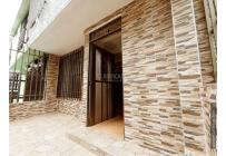 Casas, Alquiler, Villa del Prado - $1.350.000