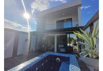 Casas, Venta, Paseo de los Almendros - $750.000.000