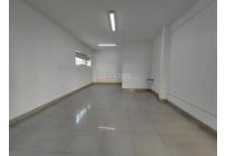 Locales y Bodegas, Alquiler, Versalles - $2.500.000