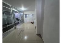 Locales y Bodegas, Alquiler, Bogotá - $2.450.000