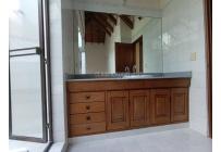 Casas, Venta, Yumbo - $2.100.000.000