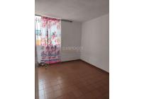 Apartamentos, Alquiler, Calimío - $650.000