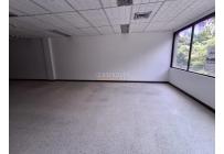 Oficinas y Consultorios, Alquiler, La Flora - $2.800.000