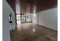 Casas, Venta, Primero de Mayo - $650.000.000