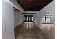 Casas, Venta, Primero de Mayo - $650.000.000