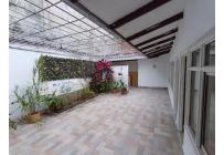 Casas, Venta, Primero de Mayo - $650.000.000