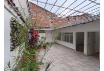 Casas, Venta, Primero de Mayo - $650.000.000