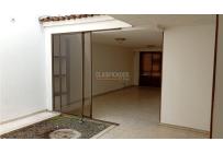 Casas, Alquiler, La Merced - $2.200.000