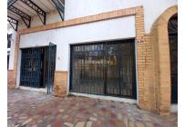 Locales y Bodegas, Alquiler, Granada - $3.250.000
