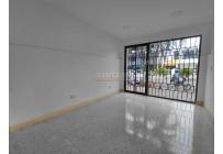 Locales y Bodegas, Alquiler, Granada - $3.250.000